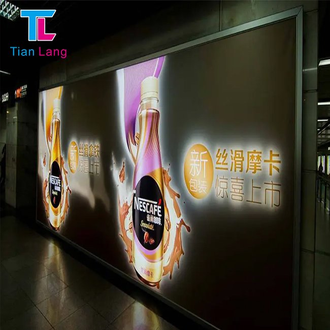 Programmable Panel Advertising Dynamic Light Box Hanging Frame LED Light Box Suitable for Cinema Store Restaurant Exhibition