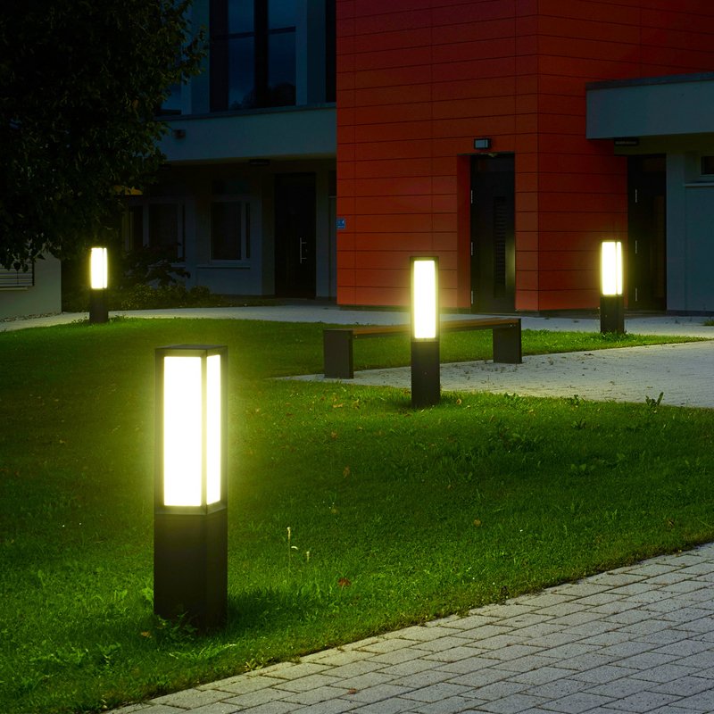 Outdoor IP65 Waterproof Modern Rectangular Lawn Light Landscape Bollard Light Led Garden Light