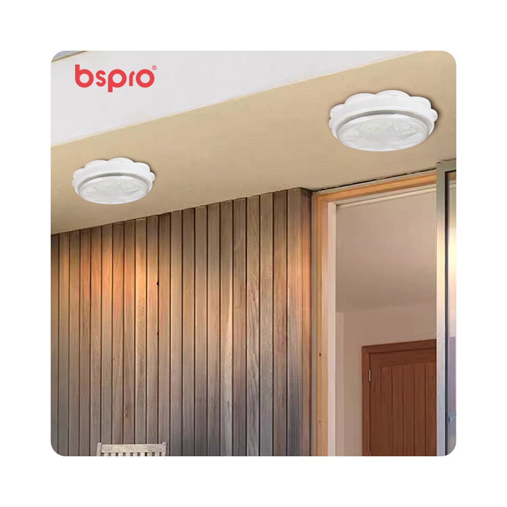 Waterproof Ip65 Outdoor Garden Indoor 200W Surface Mounted Intelligent Solar LED Ceiling Light With Remote Control