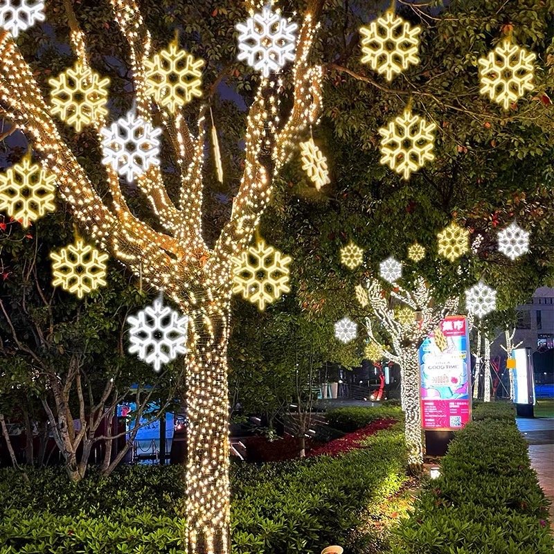 Christmas Decorate LightOutdoor LED 2D Motif Hanging Snowflake Light Elegant Ceiling Lights for Indoor and Outdoor Use