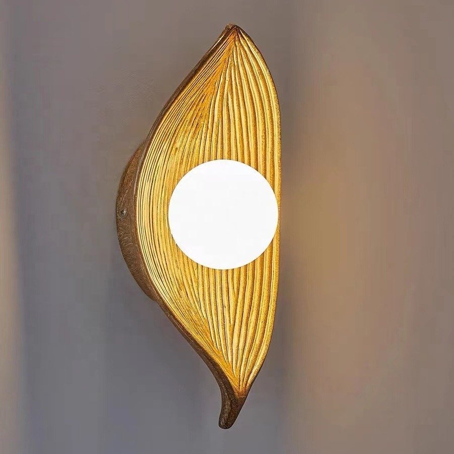 Nordic Wabi-Sabi Style Leaf Wall Lamp Modern Bedroom Aisle Background Decor LED Resin Art Wall Scone Light for Bedside