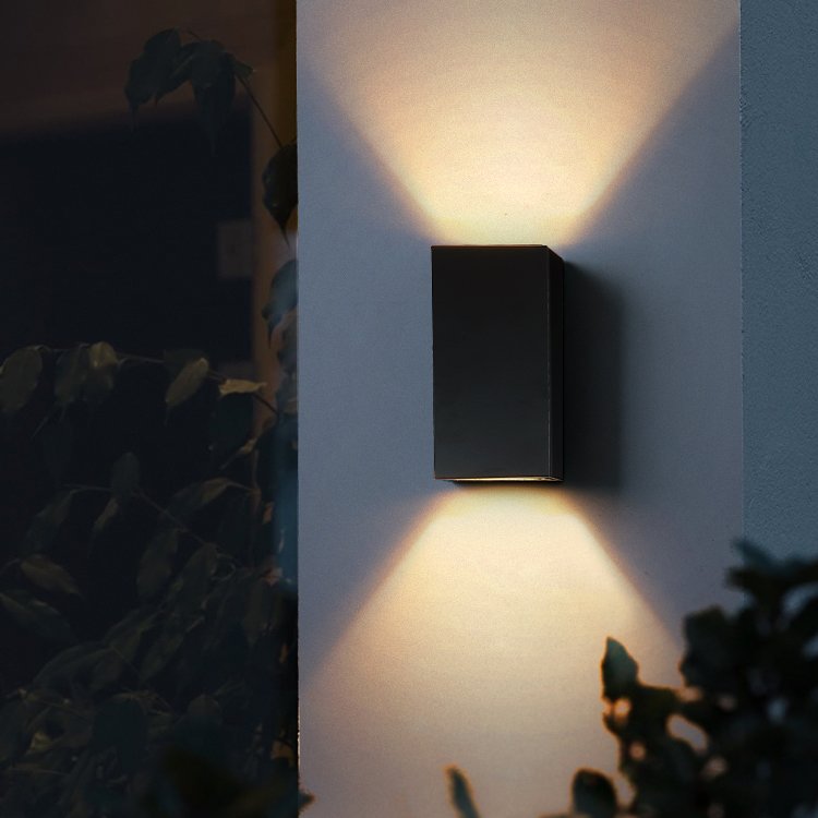 Up And Down Corridor Outdoor Modern Aluminum Waterproof Ip65 Wall Luminaire Light Home Decor Mounted 6w Garden Led Wall Lamp