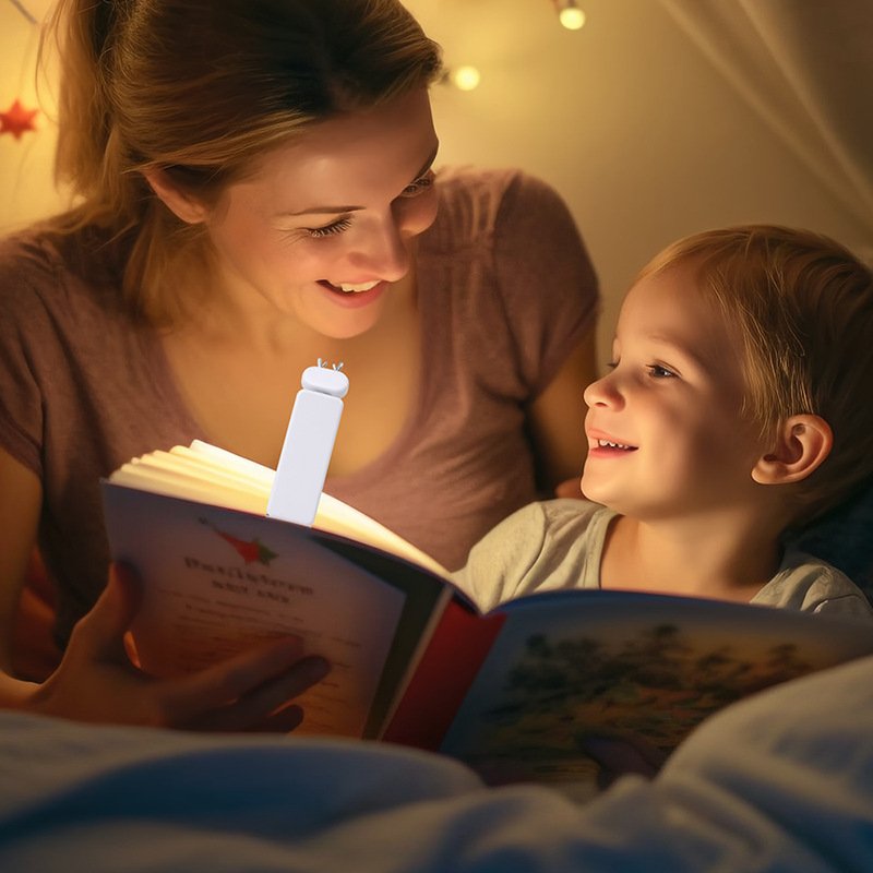 New cute pet reading book Clip lamp usb mini rechargeable night light desk lamp eye protection portable folding pocket book lamp