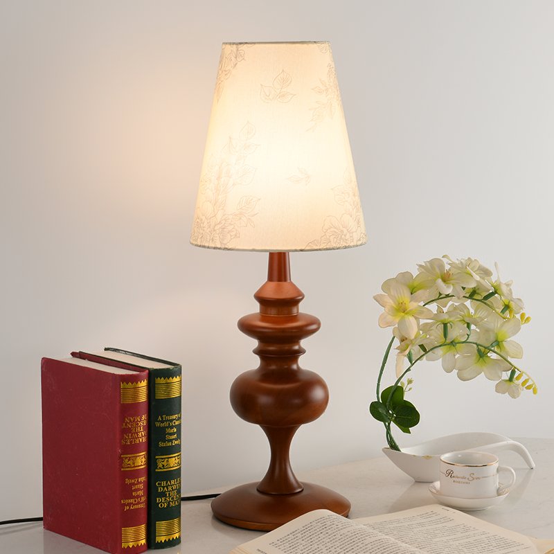 Modern Retro Creativity led Table Lamp Night lamps home decor luxury Indoor Lighting Living Room Bedside Desk Light
