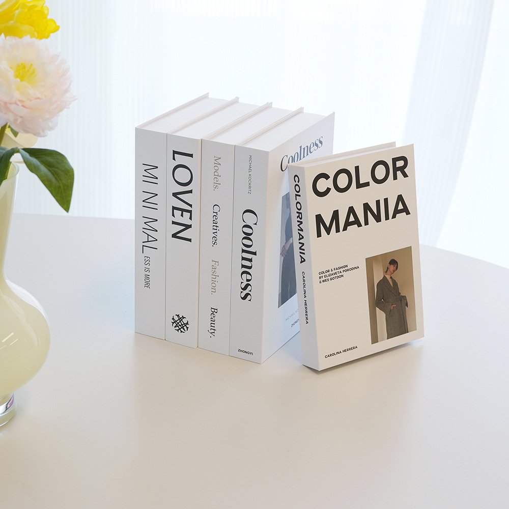 Nordic Modern Minimalist Home Art Deco Luxury Bookshelf Ornament with Light Book Shooting Prop