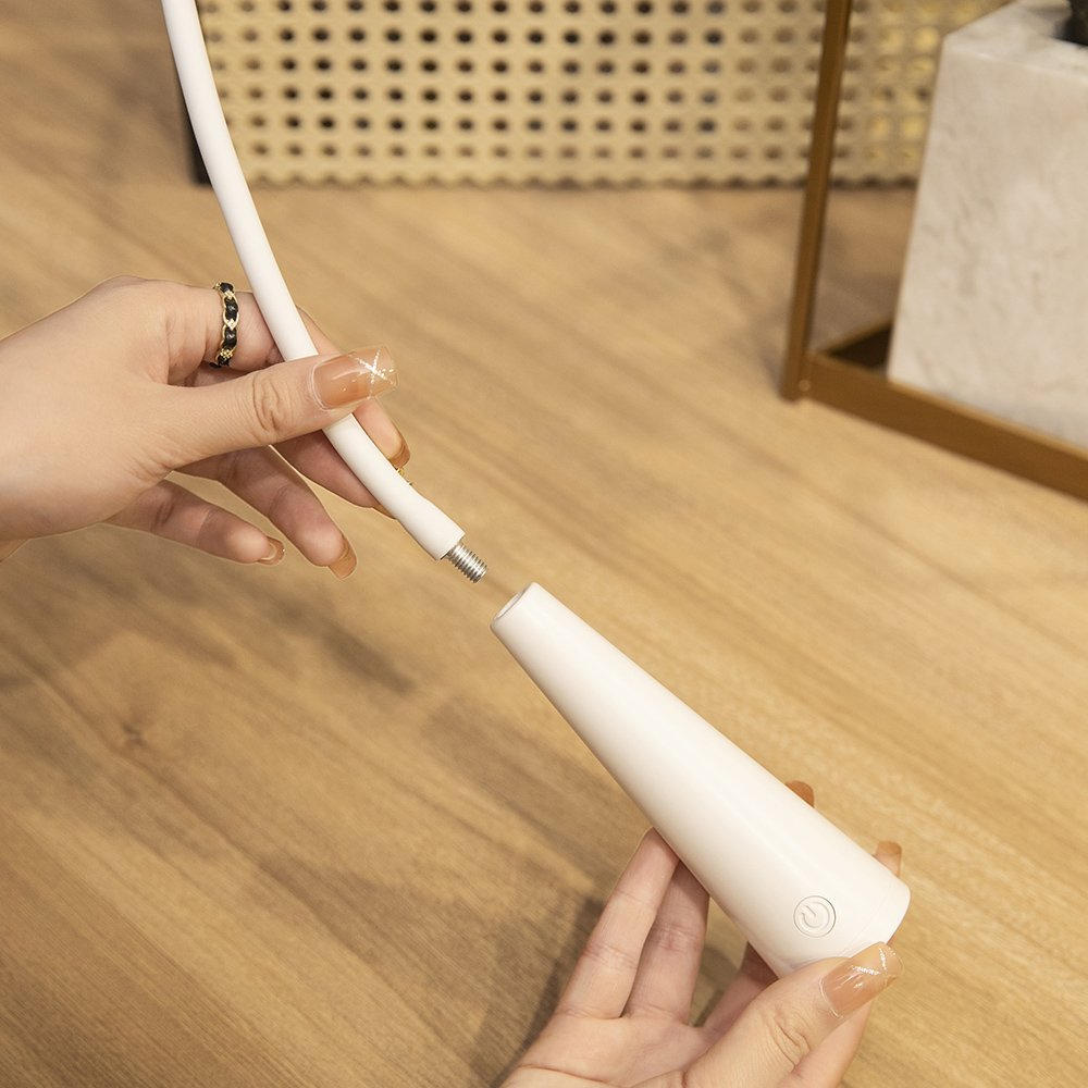 Wholesale USB Rechargeable Folding USB Rechargeable LED Book Reading Light for Reading in Bed