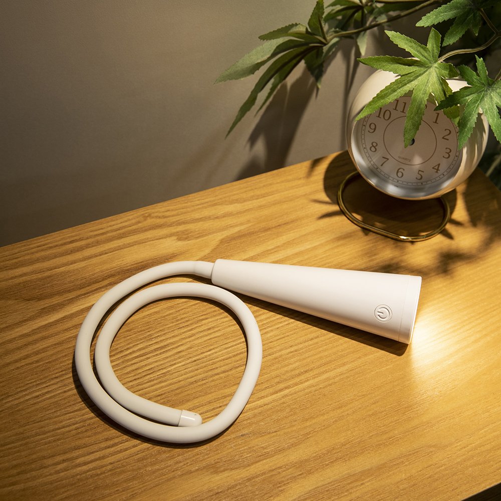 Wholesale USB Rechargeable Folding USB Rechargeable LED Book Reading Light for Reading in Bed