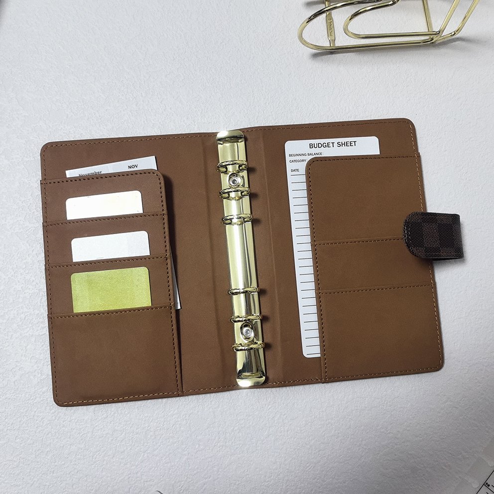 Wholesale Custom Portable Travel Snap Closure Savings Organizer A6 Checkered PU Budget Binder with Cash Envelopes For Budgeting