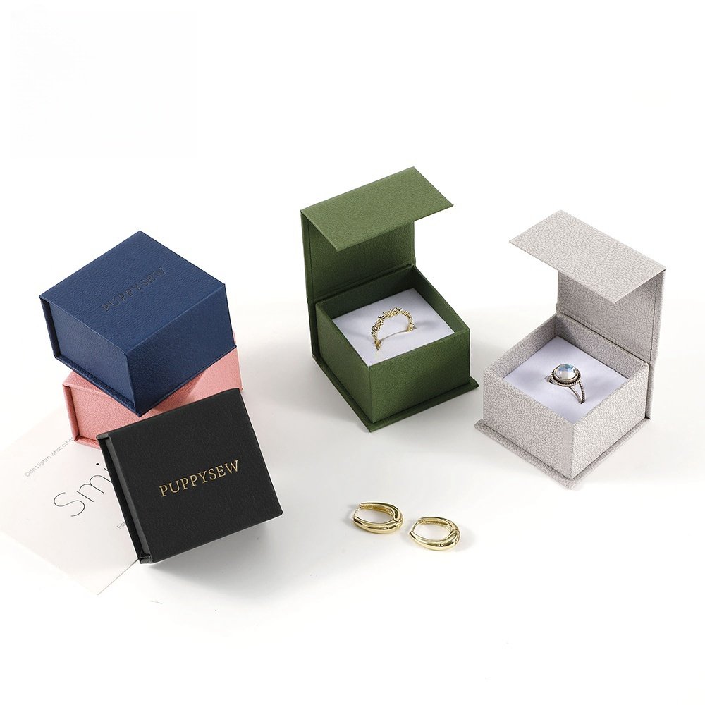 6x6x4cm Custom Printed Necklace Ring Boxes Magnetic Jewellery Packaging Luxury Paper Ring Box Package Drawer Jewelry Gift Boxes