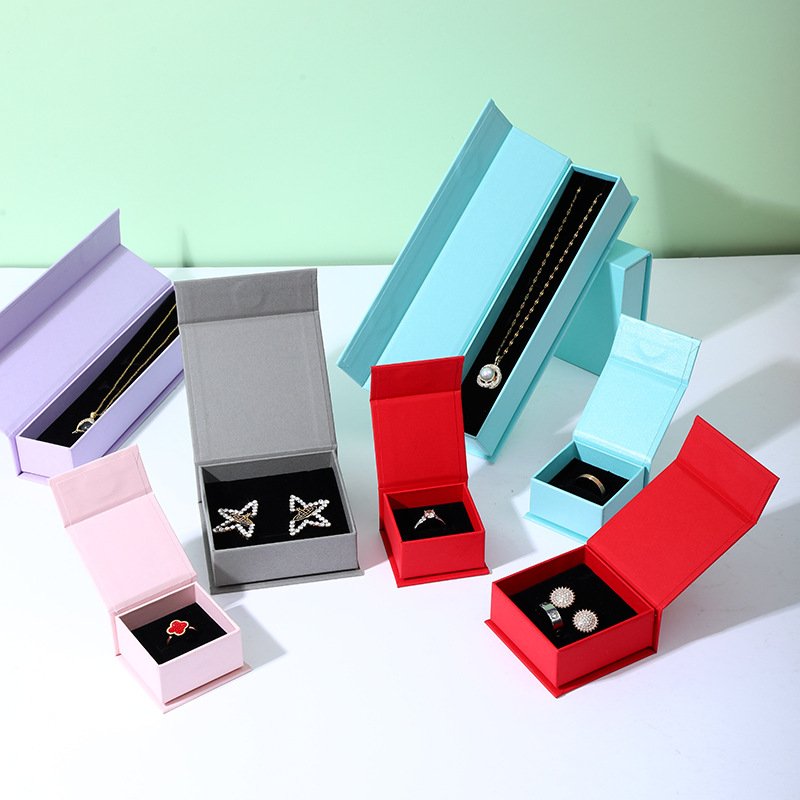 Wholesale Y#MD06 Book Shaped Magnetic Flip-Top Box Cardboard Paper Jewelry Box With Flocking Sponge Insert