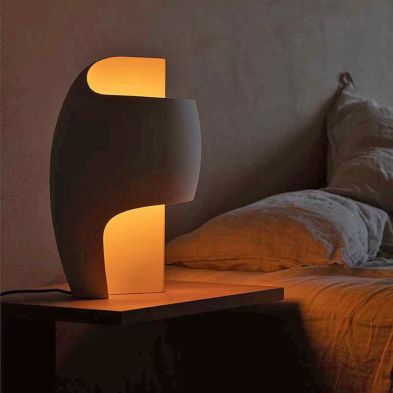 Nordic Special-shaped Ornaments Gift Table Lamp Nightlight Living Room Bedroom Bedside Creative Personalized Art Resin light