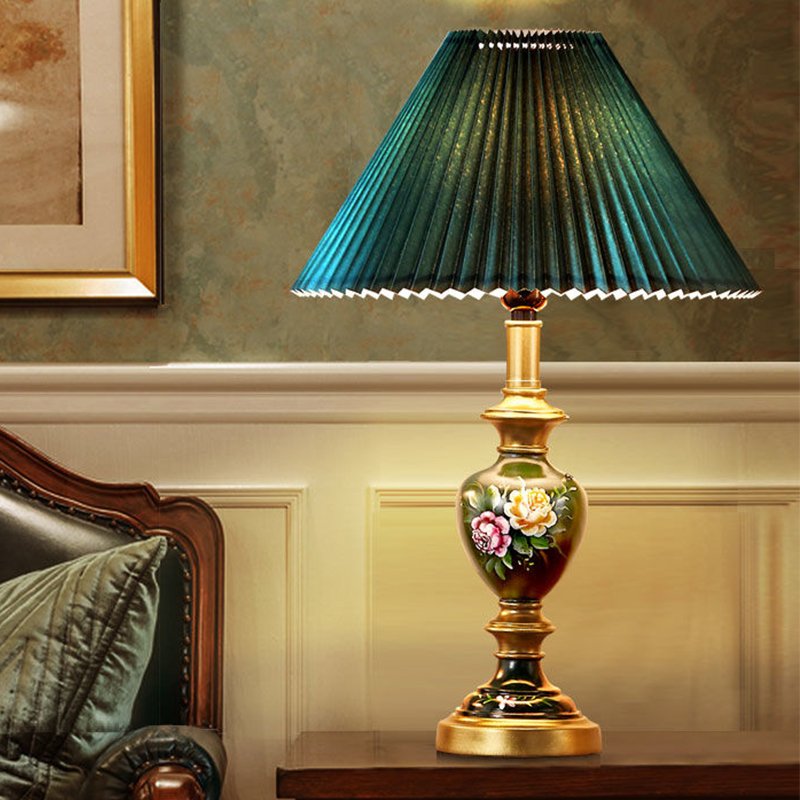 American Retro LED Table Lamp European Luxury Night lamps home decor Living Room Hotel Bedroom bedside lamp Desk Light