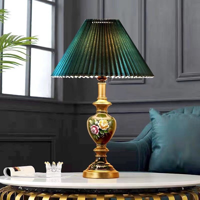 American Retro LED Table Lamp European Luxury Night lamps home decor Living Room Hotel Bedroom bedside lamp Desk Light