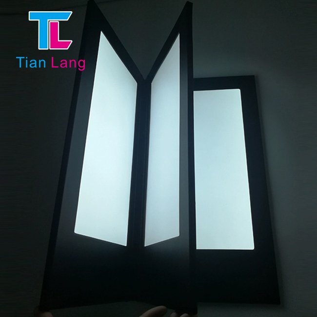 A4 Foldable Rechargeable LED Menu Retroilluminato Restaurant Bar Menu Display Double Page Illuminated LED Menu Cover Holder Book