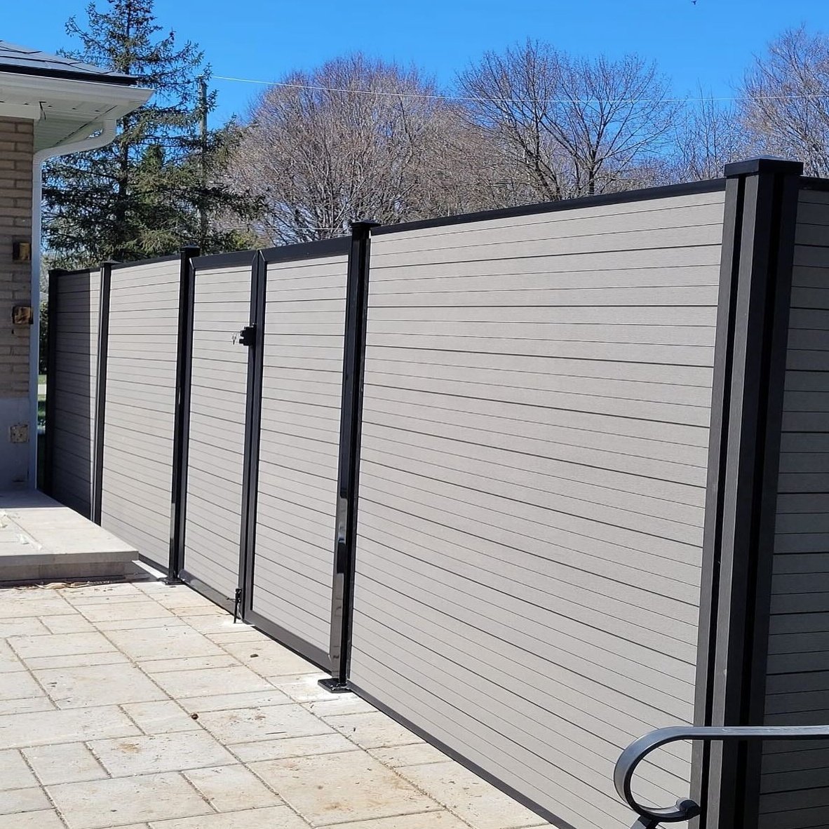 light grey color privacy garden fence uv resistance 6ft 8ft wall fencing panels for outdoor decoration