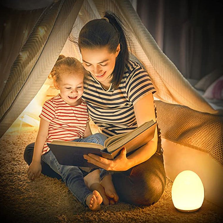 Pat Lamp Small LED Night Light Flexible Bedside Lamp for Baby Feeding and Eye Protection in Bedroom