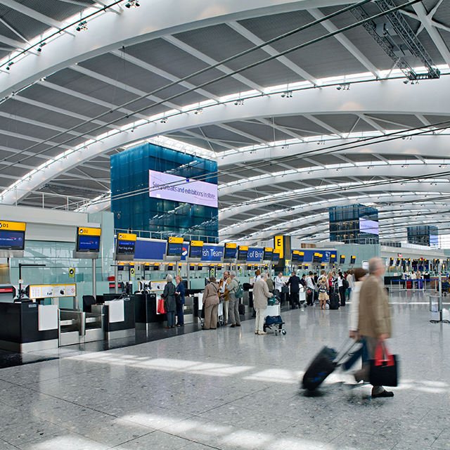 China Supplier Sale Light Steel Structure Construction Building Prefabricated Steel Structure Airport Terminals