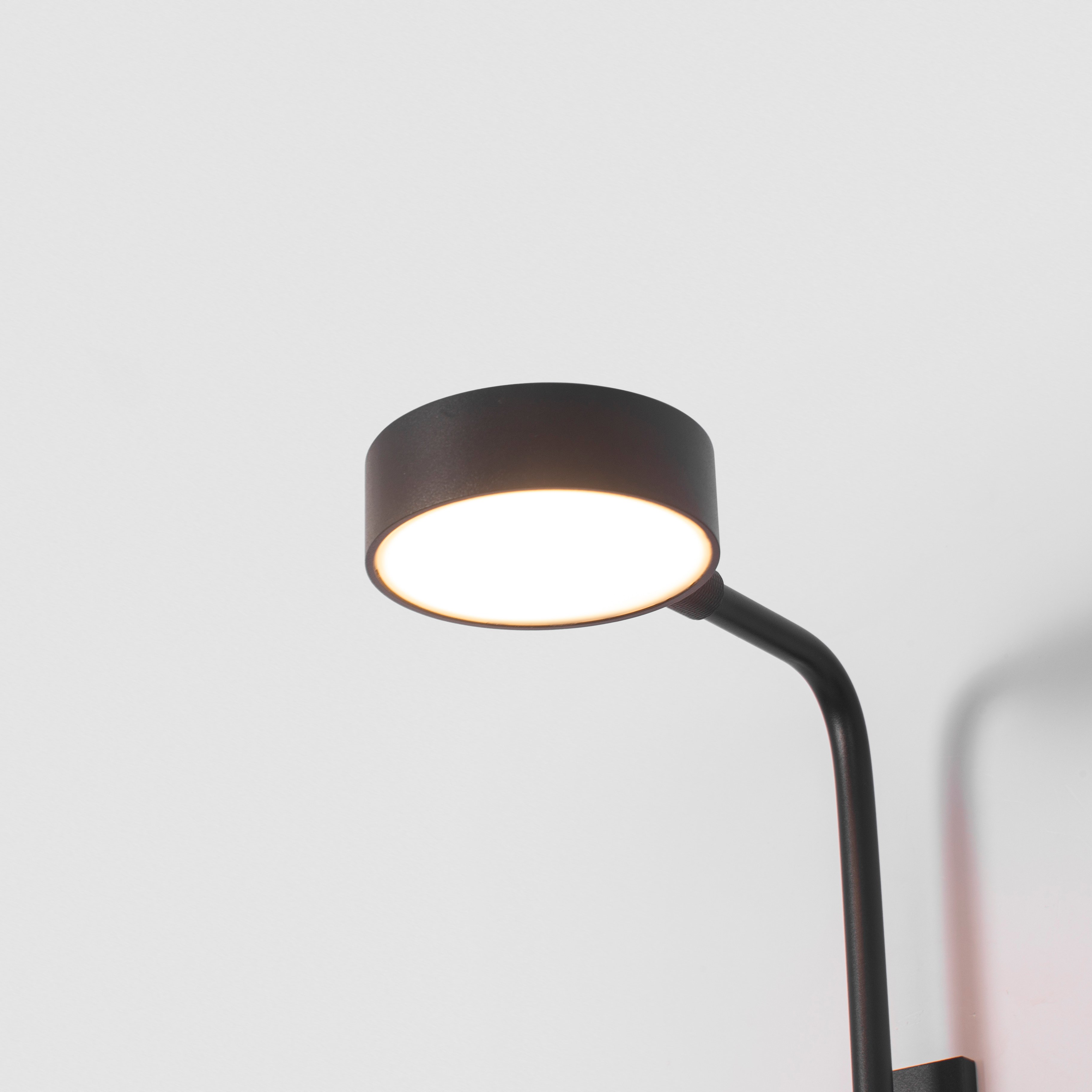VJC 8W Compact design 180 Degree Rotate Wall Mounting Reading Light