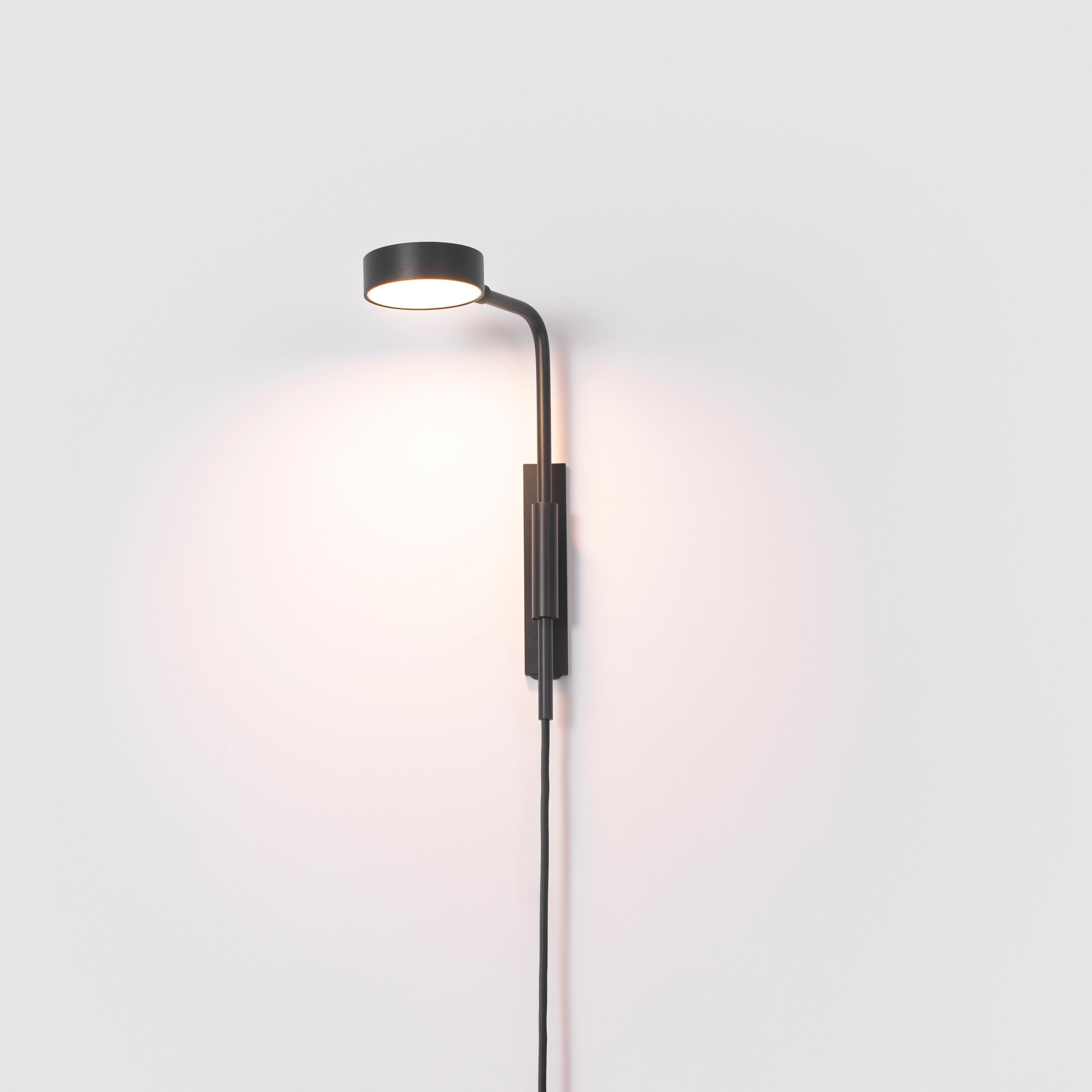 VJC 8W Compact design 180 Degree Rotate Wall Mounting Reading Light