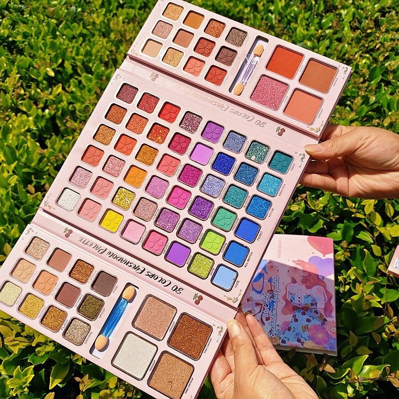 80 Color Book Cosmetic Makeup Palette Vegan Eye Shadow Blush Highlighter Palette Makeup Supplier