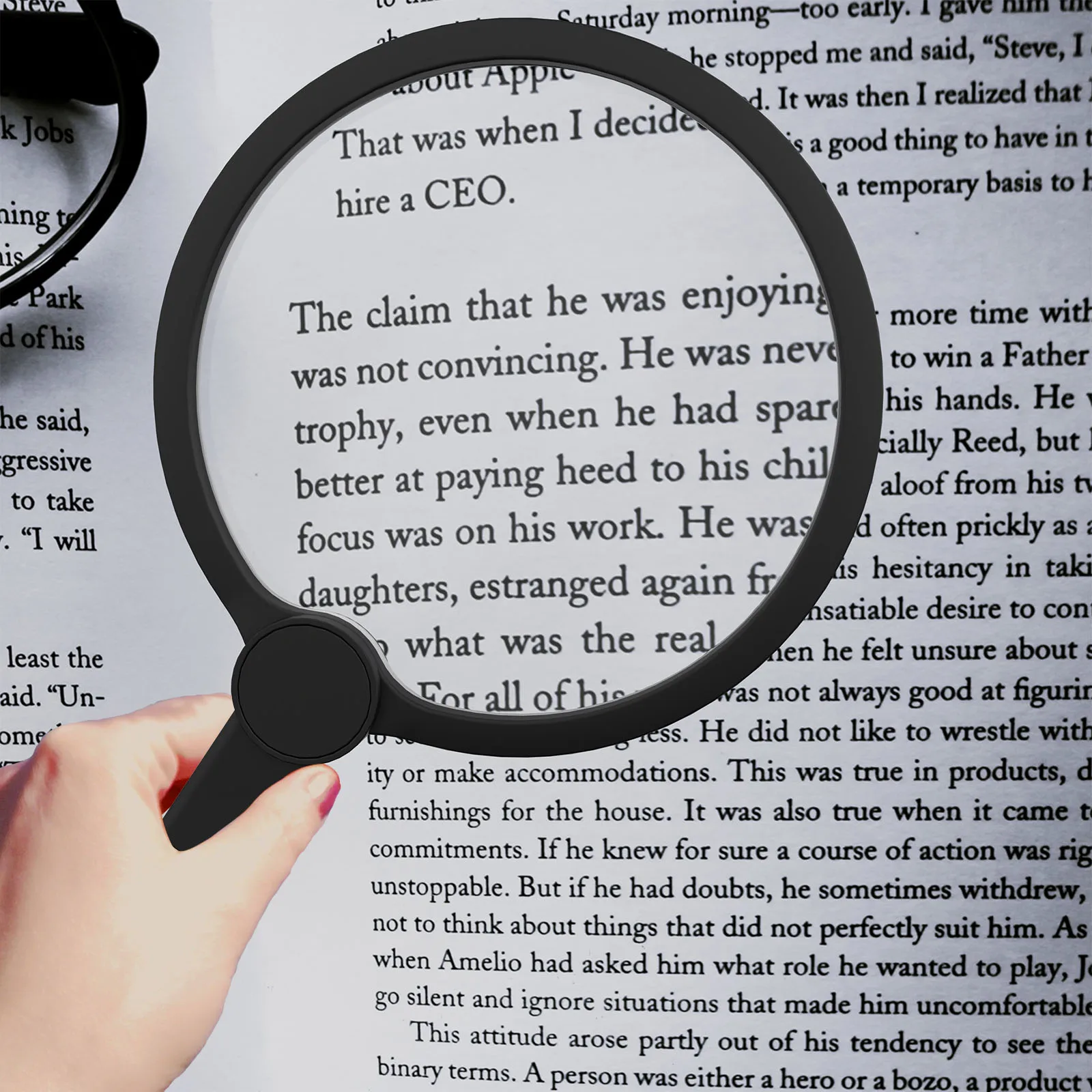 Hands Free Magnifying Glass withBright LEDs Light for Close Work,Neck Wear Magnifier for Reading Books,Sewing