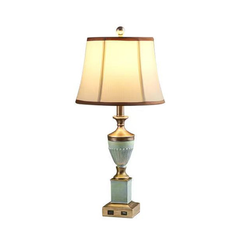 American Retro LED Table Lamp European Luxury Night lamps home decor Living Room Hotel Bedroom bedside lamp Desk Light