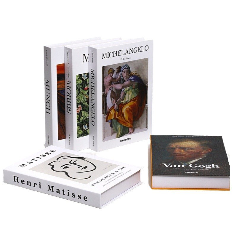 Fashion Magazine Fake Books for Decoration Storage Box Luxury Decorative Home Decoration Simulation Books Ornaments