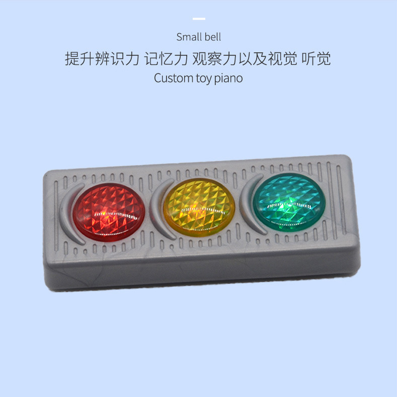 Factory Existing Mold Supply Glowing Toy Traffic Light With Three Colors Plastic High Quality Amusing Model