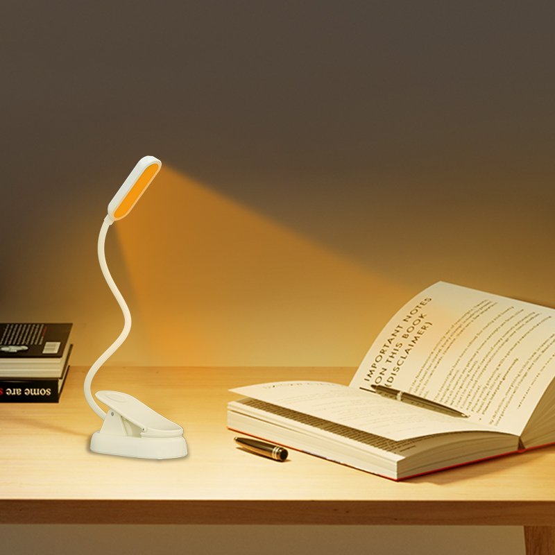 No Blue Light Amber Book Lamps Dimmable Portable 1.5W USB Rechargeable Clip LED Reading Light Clip for Book