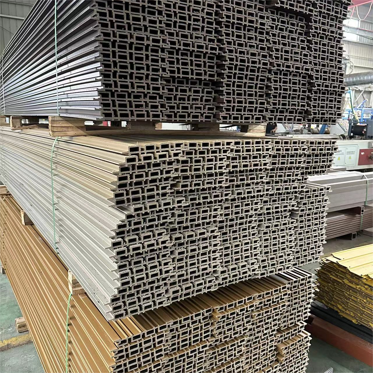 Eco-friendly Interior WPC Wood Wall Cladding Exterior with LED Strip Light Great Wall Wpc Fluted Wood Flexible Designs WPC Panel