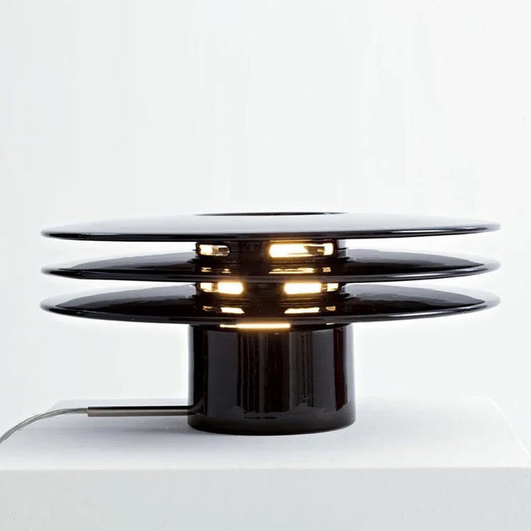 Modern table lamp designer exhibition hall sales department living room study bedroom small desk lamp