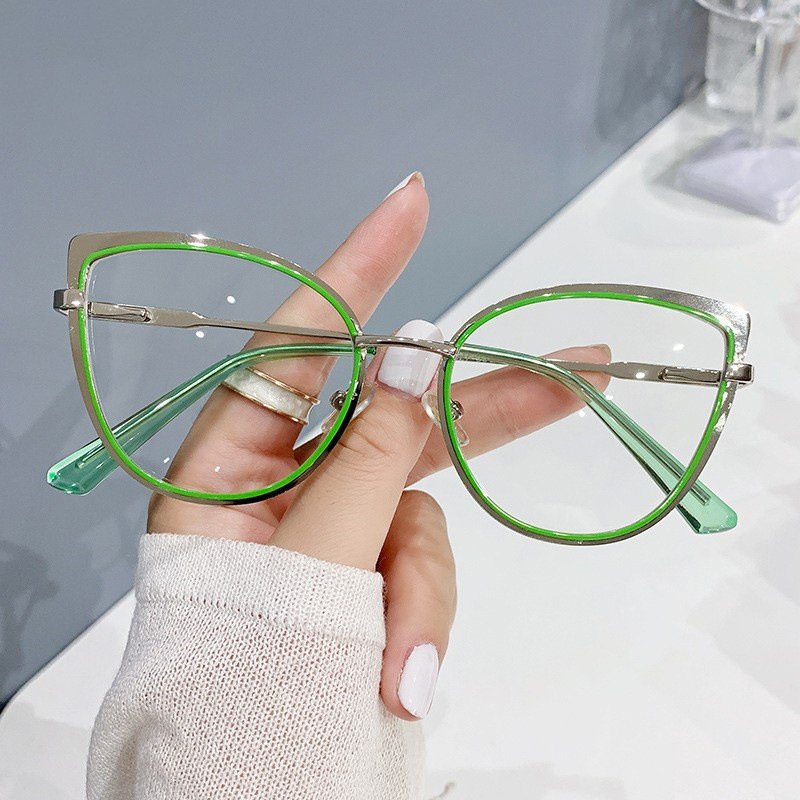 Newest Fashion Trendy Metal Optical Glasses Frame Women Designer Eyeglasses Frame Anti Blue Light Cat Eye Glasses