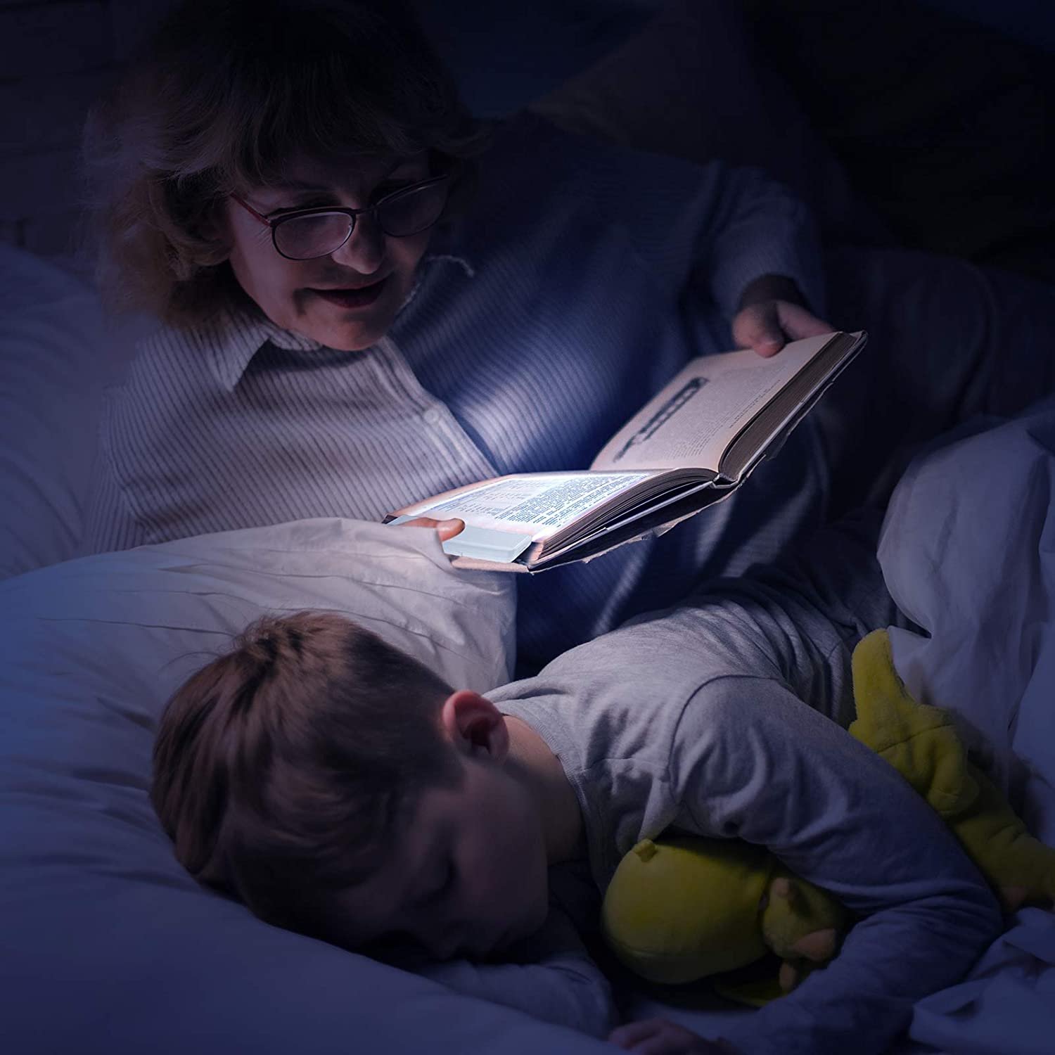Wholesale Bedroom Battery Operated Lumino Reading Portable Foldable Flat Page Book Light