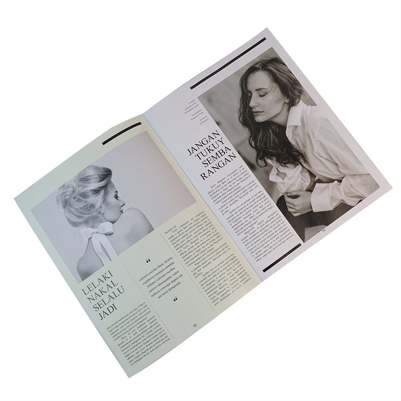 Fast Delivery Novels book printing magazine printing book Art Paper Cover brochour Books printing