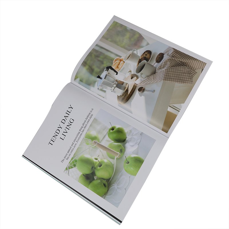 Fast Delivery Novels book printing magazine printing book Art Paper Cover brochour Books printing