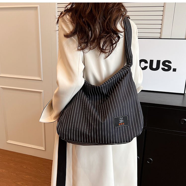 New fashion design wholesale large shopping shoulder bags Custom Logo Eco-friendly Light Lady Casual bucket bag
