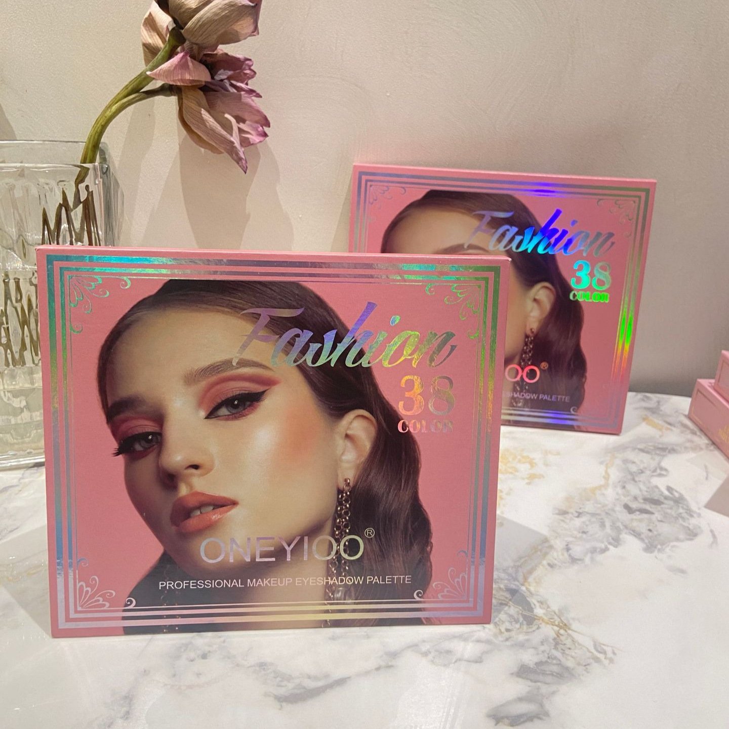 New style 38-Color New style ONEYIOO Eye Shadow Book stage performance Pressed Glitter Eyeshadow Factory Direct Waterproof
