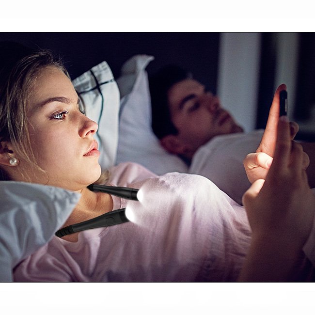 Foldable Rechargeable Eye Protection LED Neck Reading Light Flexible Neck Reading Light No Flickering Book Lamp in Bed