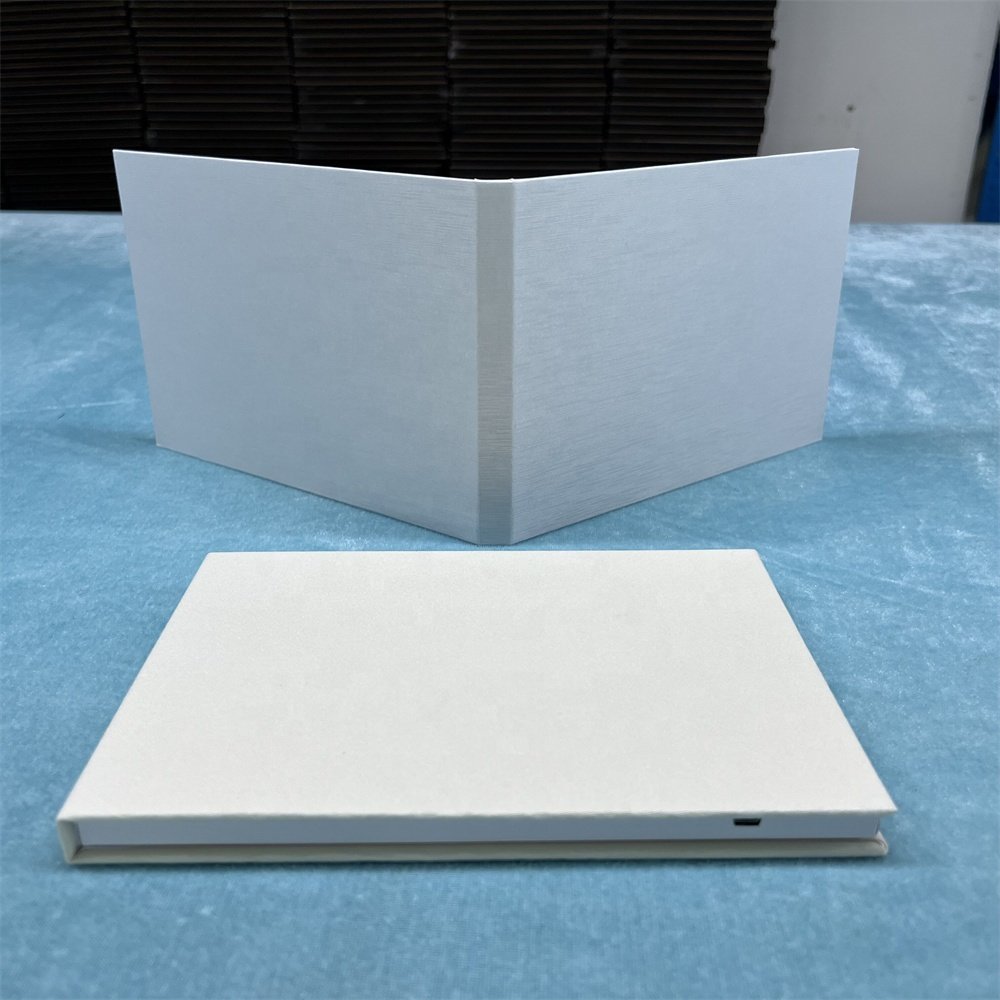 Hardcover Digital 7inch 10 Inch Custom Brochure Linen Marketing LCD Screen Video Book