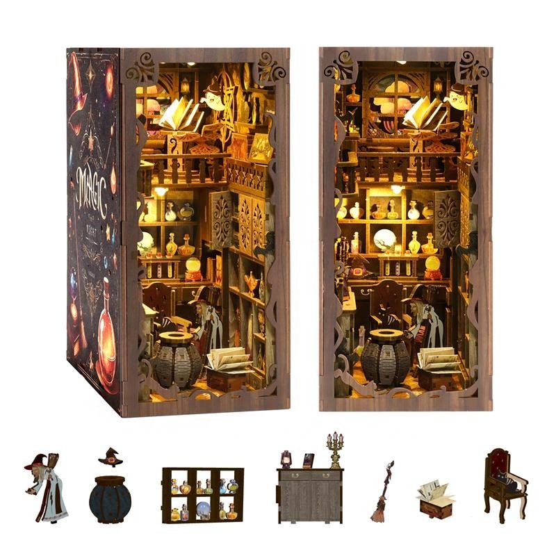 Wholesale Home decoration diy house miniature book nooks Christmas Magic diy dollhouse book nook kit