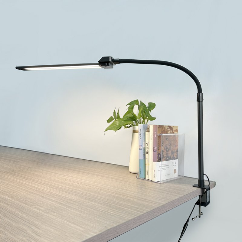 Reading with a clamp desk lamp, multi-angle rotating lamp, a clip 5 color temperature clamp on the reading lamp