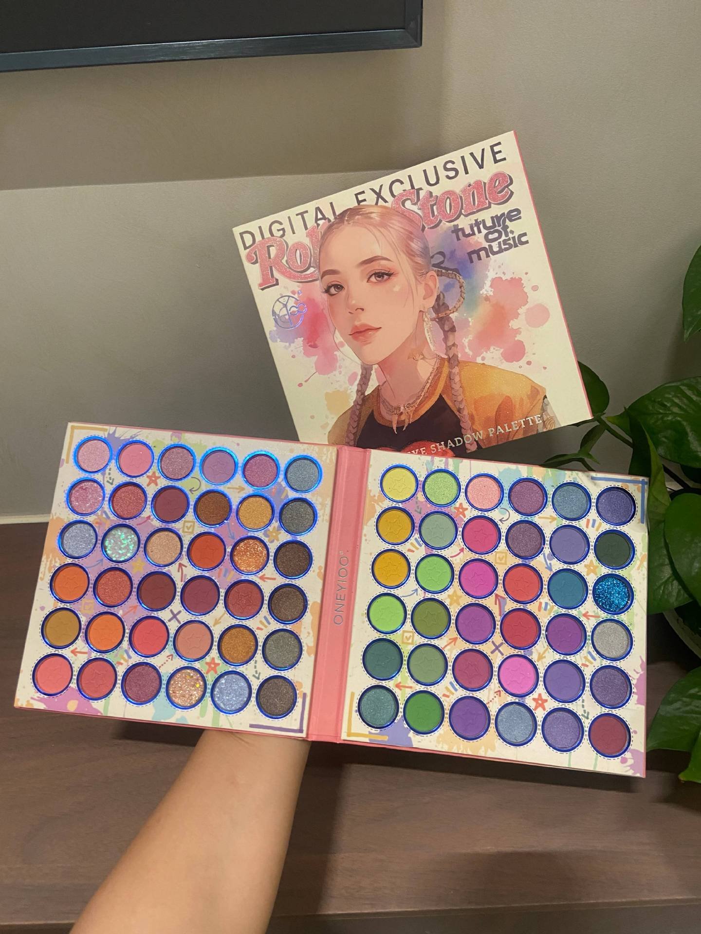 72-color butterfly pattern eyeshadow palette matte pearlescent multi-color makeup palette colorful blue red makeup book