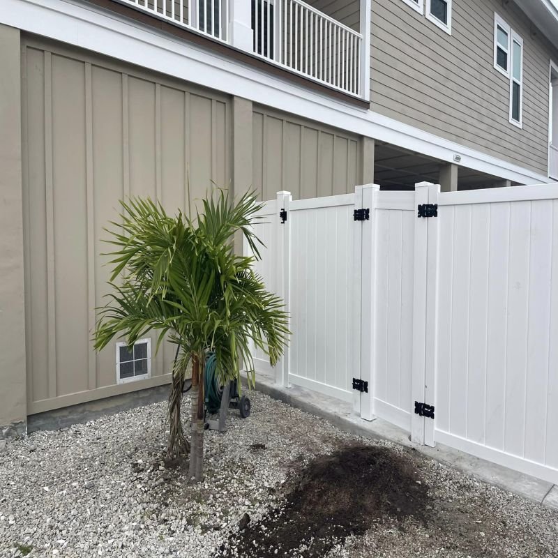 6x8 White PVC Vinyl Fence Panels 8ft Outdoor Garden Privacy Security Fence with Plastic Frame & PVC Coating for Farm Use