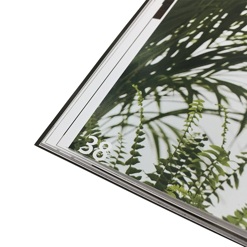 UV Spot Cover Light Decoration Product Catalog Printing Wholesale Price Booklet Printing Brochure Book Print Service