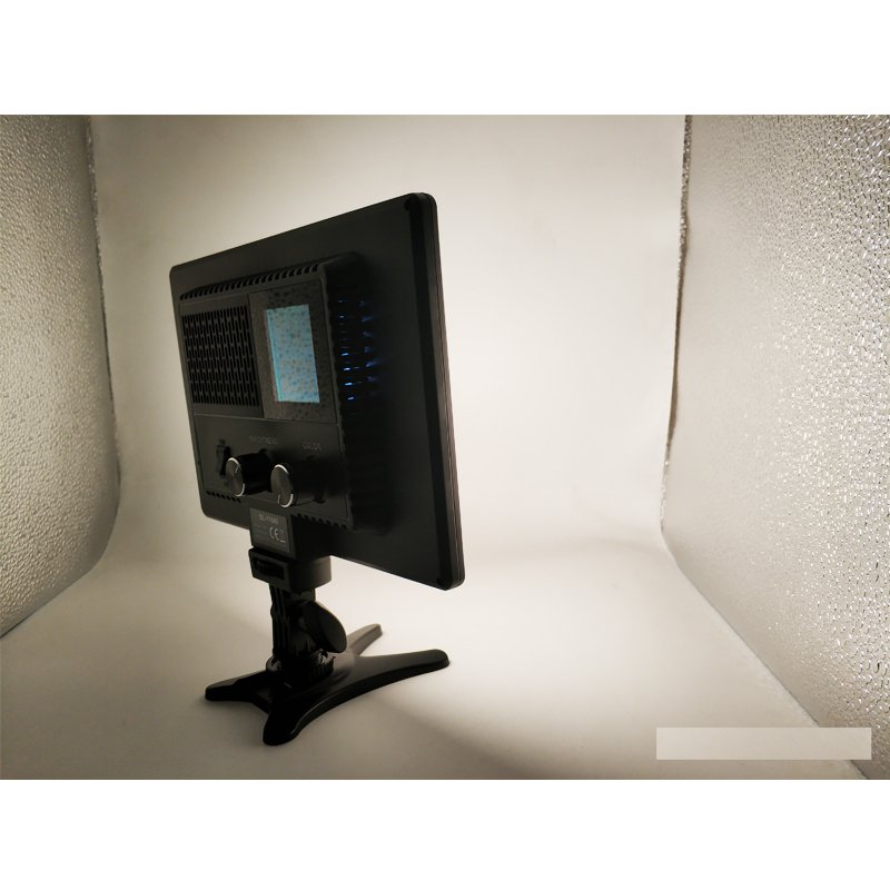 LED Video Light Soft Video Key Light Built-in Rechargeable Battery 3200K-5600K Bi-Color Brightness CRI95