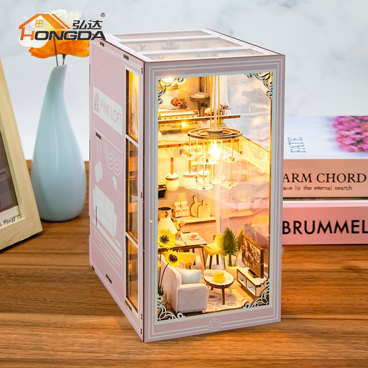 Hongda M2413 Pink loft Custom Design Book Nook Kit Diy Wooden Miniature Book Nook With Light