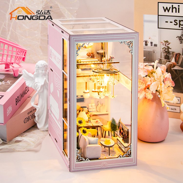 Hongda M2413 Pink loft Custom Design Book Nook Kit Diy Wooden Miniature Book Nook With Light