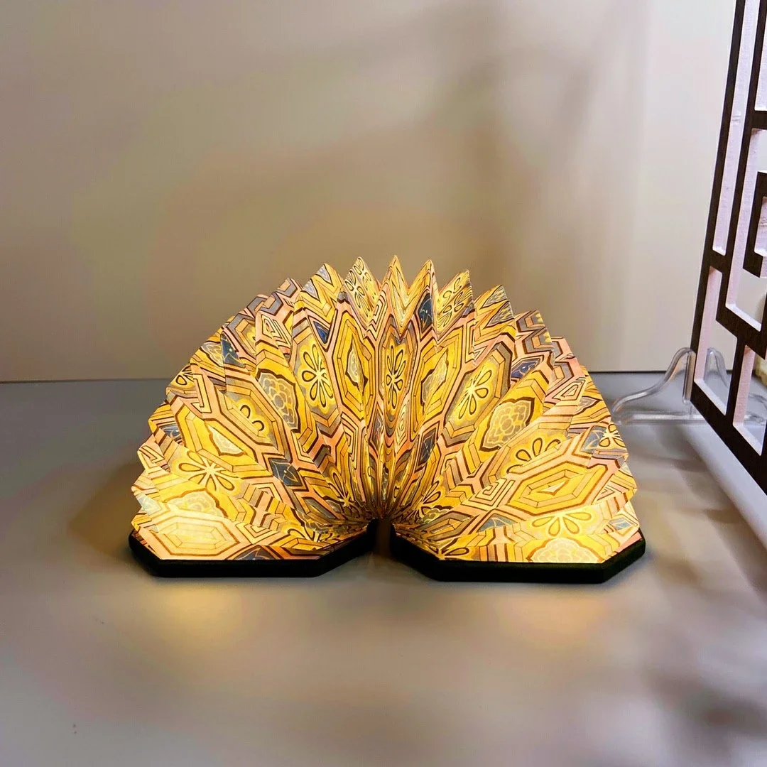 Premium Genuine printing Accordion Book Lamp for Luxury IP Brand Gifts