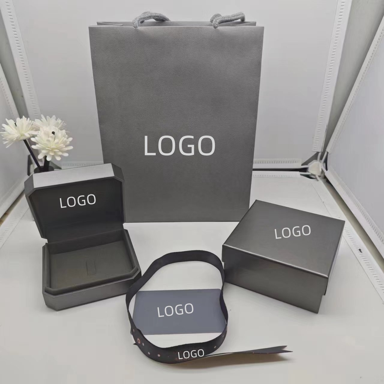 Miasska Luxury Designer Jewelry Box with Lights 1:1 With Picture Book Tote Bag Necklace box Bracelet box Earring box