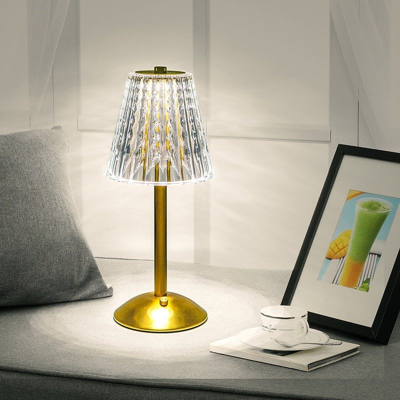 JAIYI New Design of Three Modes Crystal Table Lamp LED Stepless Dimming Art Table Lamp for Bar Atmosphere Light